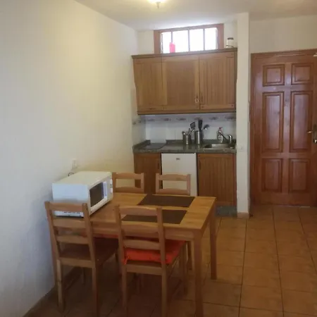 In Parque Cattleya, Playa De Americas Appartement *